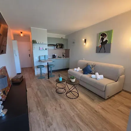 Les Sablons-3 By Interhome